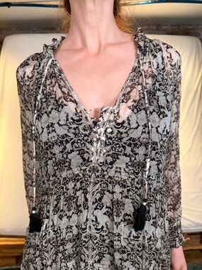 Black & White Floral Long-Sleeve Maxi Dress